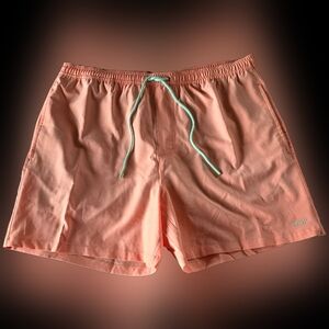 HUK Pursuit Volley Men Small Desert Flower  5.5" Inseam Lined Swim Trunks NEW